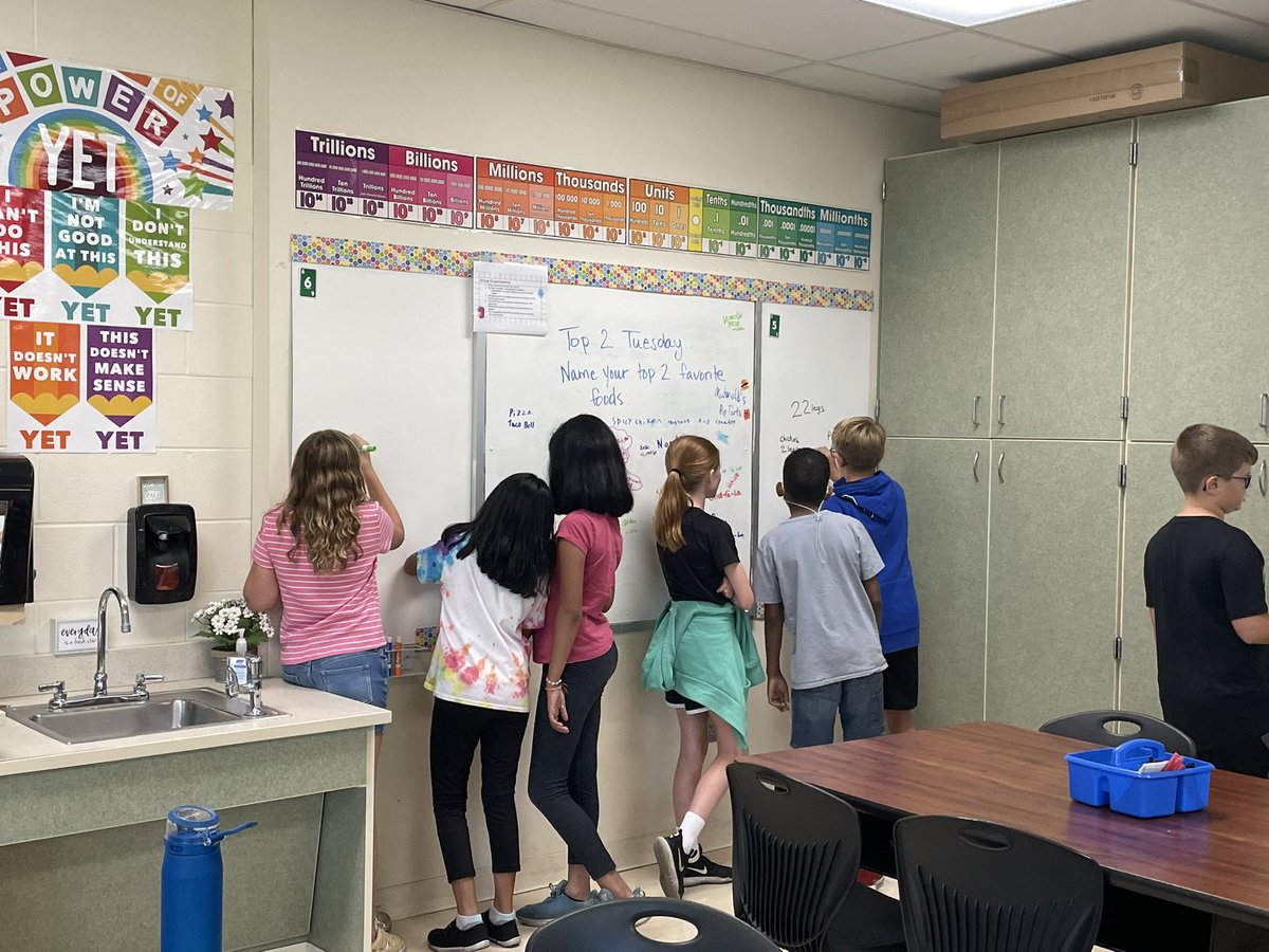 Maureen Williamson tweet media