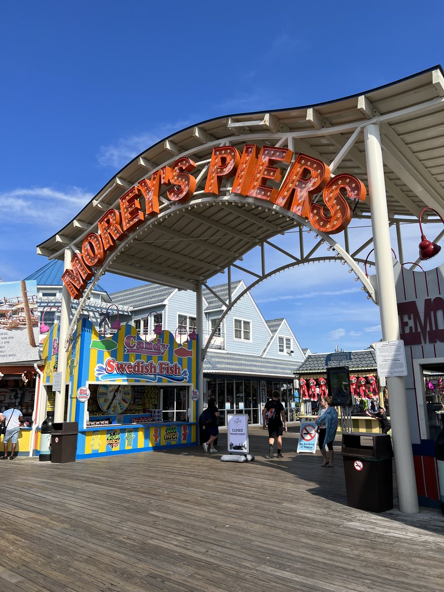 brimiers's tweet photo. There's no place like Wildwood Crest in the summer ☀️ It hasn't changed much since I was a kid & that's what I love most about it! #VisitNJ #ItsBetterIntheCrest https://t.co/Lh6K0G2NNl