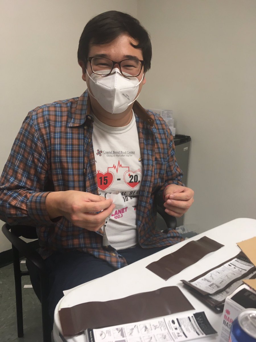 CanaryLauren's tweet photo. @vtcsom MS3 student Ben Tintera taking a break from his busy IM rotation to help us put together #naloxone kits! #vhrc https://t.co/Y1ECYaQHpd https://t.co/wQXVjrGzlx