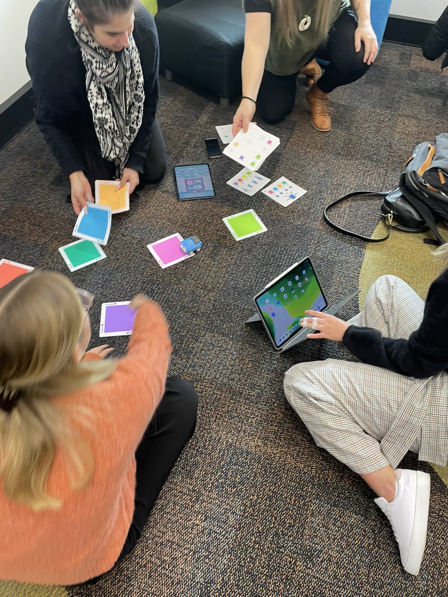 Day 3 of @CEWADigLearn Embedding Digital Learning. Participants unpacking computational thinking and exploring coding and robotic resources and their application to authentic learning tasks