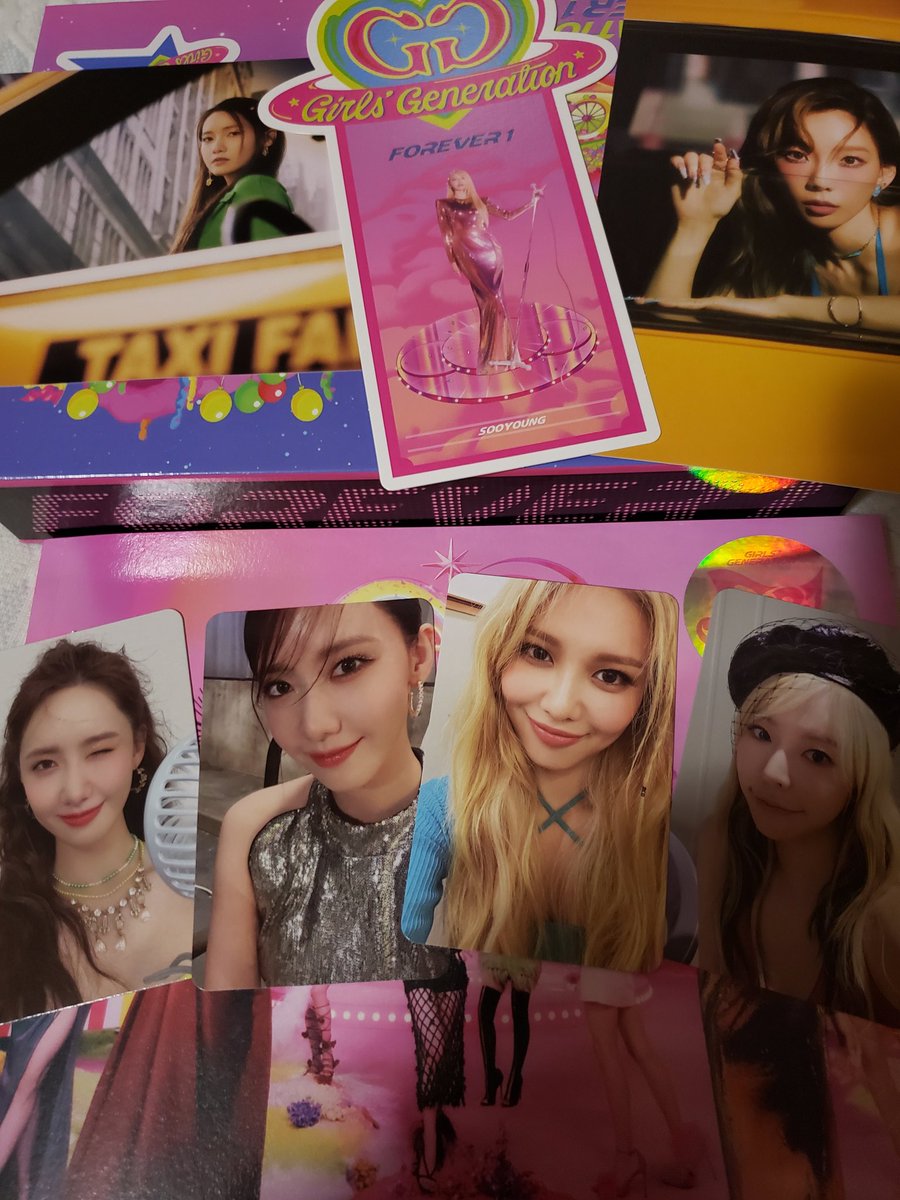 stupid_turkey's tweet photo. wtt 

snsd forever 1 inclusions
mine :
photocard - yoona, sooyoung, sunny
invitation card - Taeyeon, tiffany
bookmark - sooyoung
Postcard- yoona, Taeyeon
Poster- hyoyeon, taeyeon

want :
All Seohyun

Dm if interested 

🏷️ snsd forever1 deluxe yoona seohyun tiffany hyoyeon taeyeon https://t.co/dOAtB0AYty