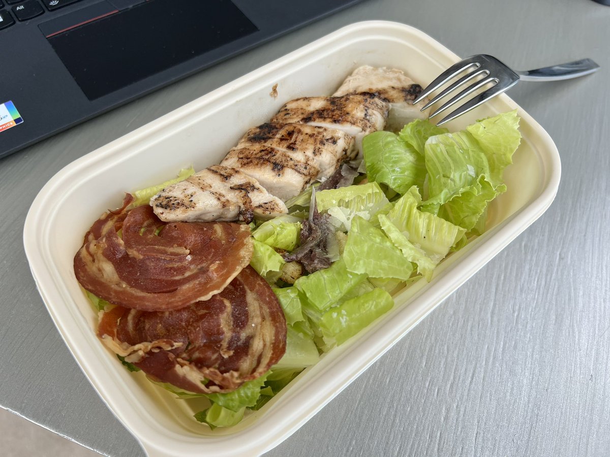 AirEVthingTRNSP's tweet photo. Quarantine day 1: lunch

Caesar salad, tiramisu and an iced latte https://t.co/v86vERLrg8