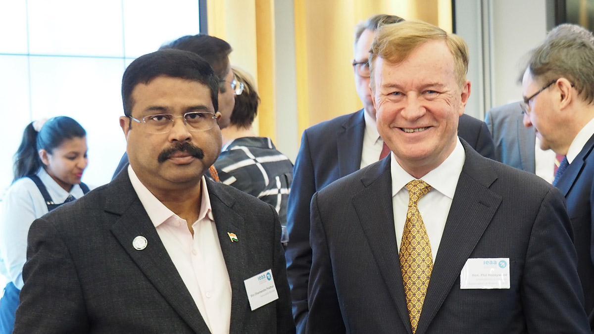IEAAustralia's tweet image. An honour to host #India's Education Minister Shri Dharmendra Pradhan @dpradhanbjp in Melbourne, in partnership with @Global_Vic and @AIinstitute, to forge closer ties between India and Australia in international education.

#international #education #intled