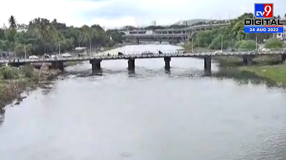 TV9Marathi's tweet photo. https://t.co/IgIrsolET6
Pune rain : पुण्यात ढगाळ वातावरण आणि हलक्या स्वरुपाचा पाऊस बरसणार, हवामान विभागाचा अंदाज
#imd #punerains #khadakwasla #weather #kshosalikar
अधिक बातम्यांसाठी क्लिक करा https://t.co/pJlmH04UAs https://t.co/STF13zrP3N