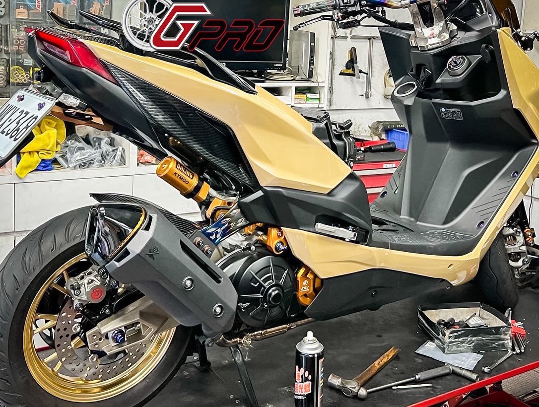 G_protech's tweet photo. This KRV looks and runs sensational on these Gpro GS8.
.
Get yours now!!!
.
________________
Like - Follow - Share
________________ https://t.co/D1RBY2GFjA