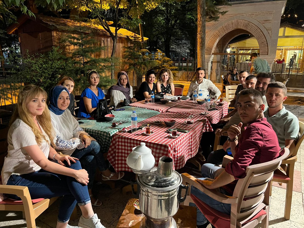 EthemGdek2's tweet photo. AMASYA DOST ELİ DERNEĞİ 🤝

Dost Eli Derneği Yönetim ekibi olarak ilk toplantımızı gerçekleştik ve görev dağılımını yaparak istişarelerde bulunduk. Hayırlara vesile olmasını temenni ediyoruz.

Ethem GÜDEK 
Amasya Dost Eli Derneği 
Yönetim Kurulu Başkanı https://t.co/ojTQ5NkoAu