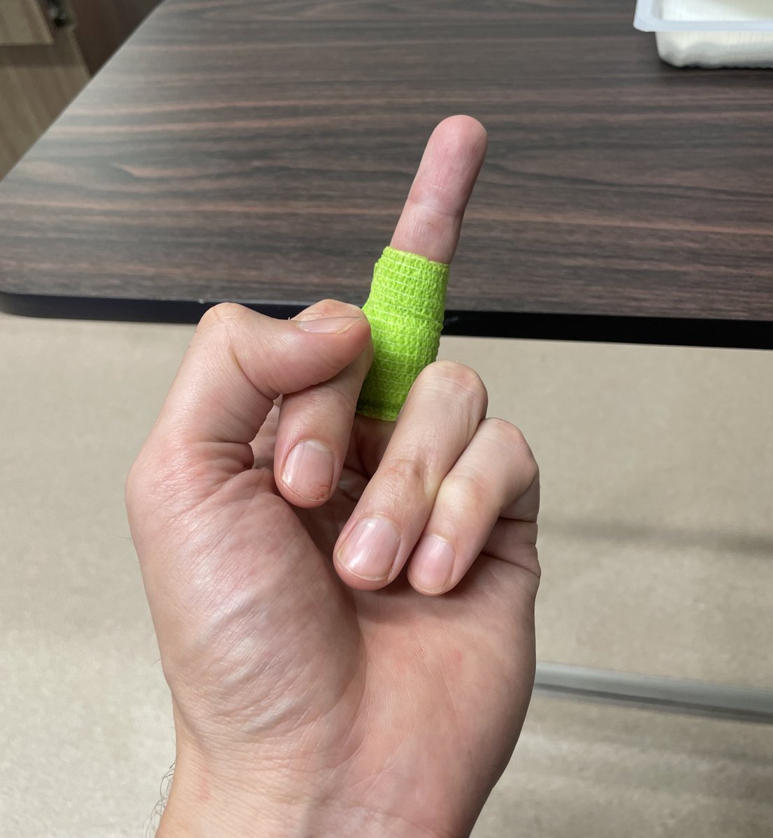 Erik Pavia tweet media