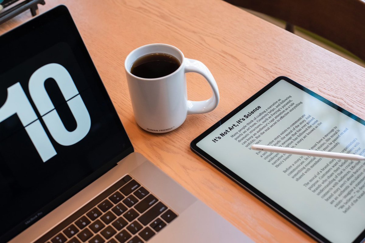 IBERAVAL's tweet photo. 💡 ¿Cómo puedo diseñar un #infoproducto? Una #herramienta visual con la que transmitir un mensaje corporativo directo. Te damos las claves en nuestro #blog 📲 #actualidad #infoproducto #leadmagnet #iberaval https://t.co/SASLnEV9W2 https://t.co/jaSEsRzJF7