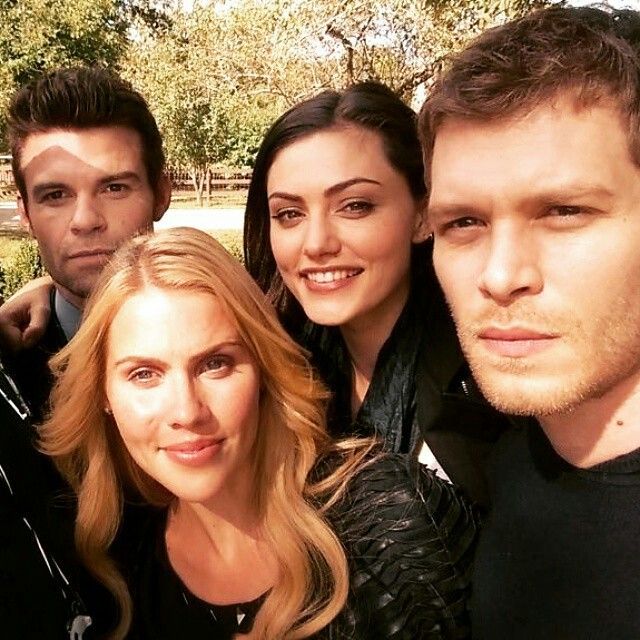 My Favorite Happiness Day when Hope was baby
And I see Klaus was happy too and Elijah, [Angel] Rebekah