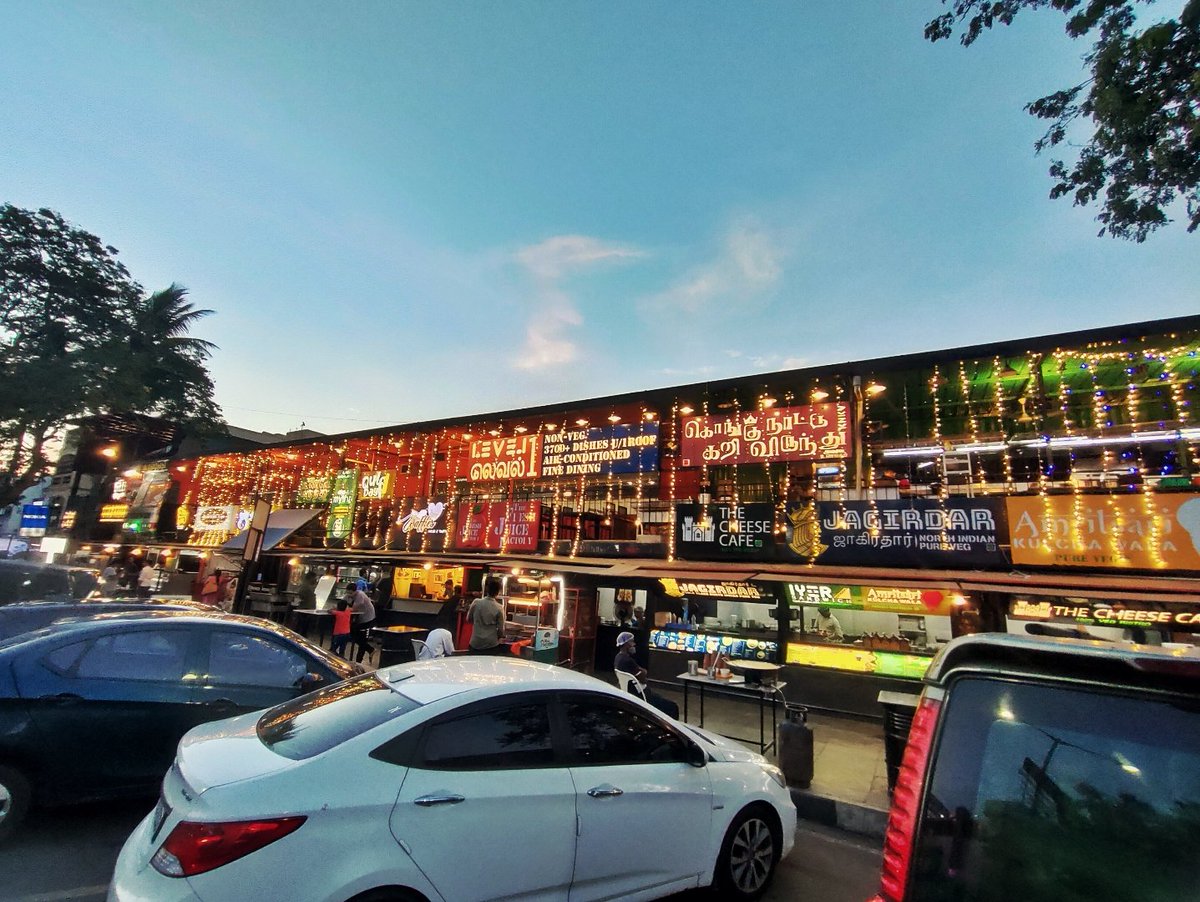 picsbyvj's tweet photo. Kora Street Food , what a place to explore various delicacy 😋 
.
🆕 Post on Pindle App
https://t.co/F5CJ4H55EM
#food #streetfood #foodphotography #foodies #foodblogger #Photo_Folio #Chennai #chennaichanceyilla https://t.co/2c7dAzfmTp