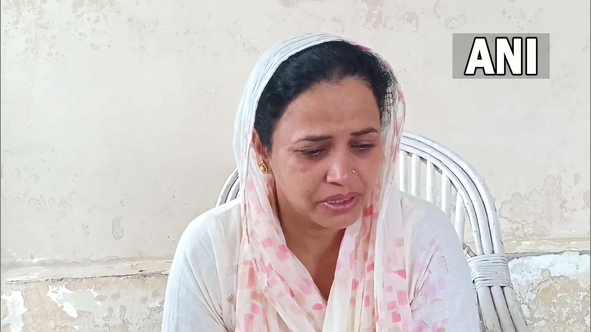 ANI's tweet photo. My sister cannot have a heart attack. She was very fit. We demand a proper investigation by CBI. My family is not ready to accept that she died of a heart attack. She had no such medical problem: Raman, sister of Haryana BJP leader and content creator Sonali Phogat https://t.co/paW7vbixC2