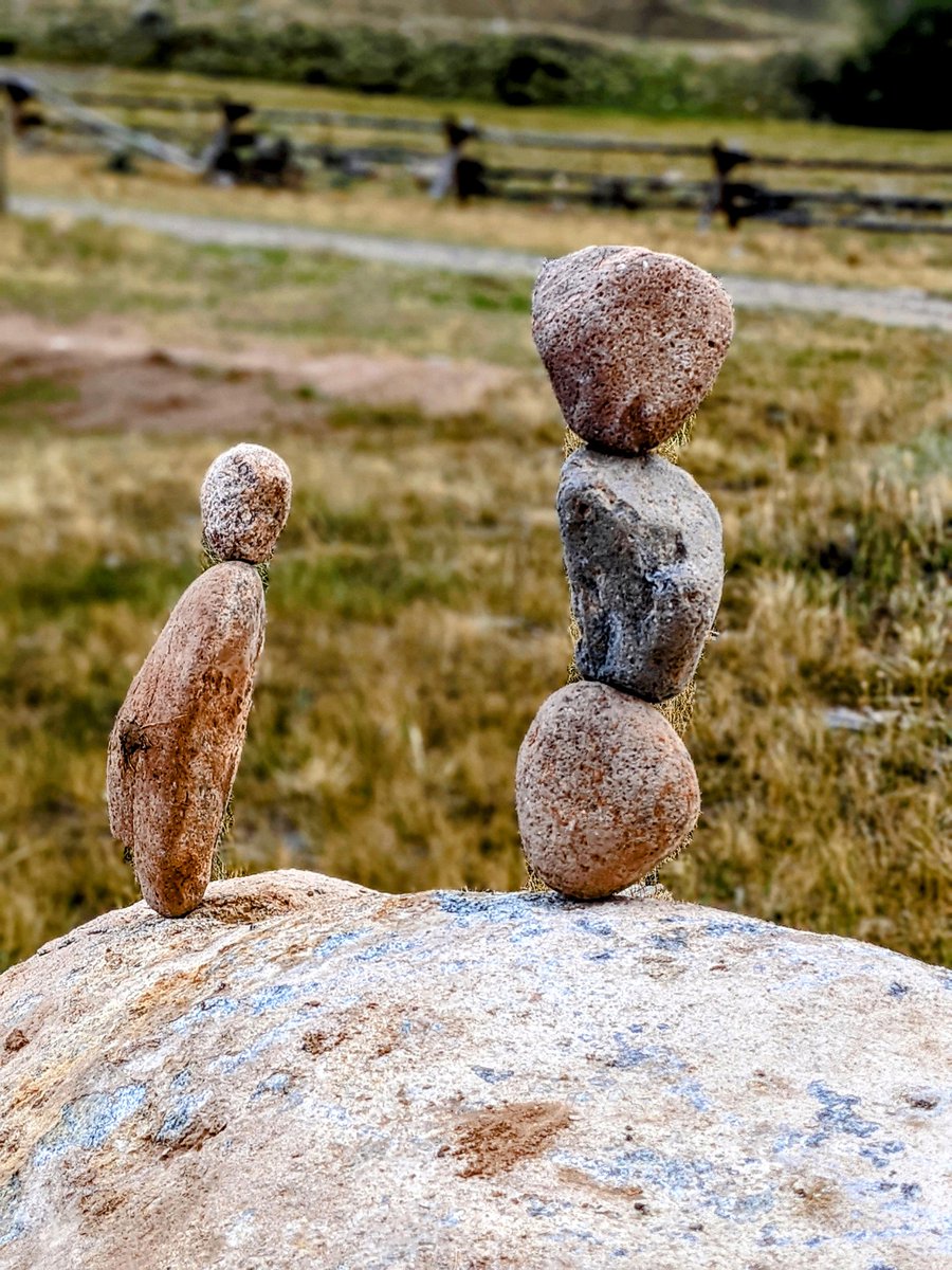 hiddenbalance's tweet photo. Drinking whiskey and stacking in my front yard at sunset. 
Dubois, Wyoming
#stacklife #stonebalancing #rockbalancing https://t.co/yHlTggNuYE