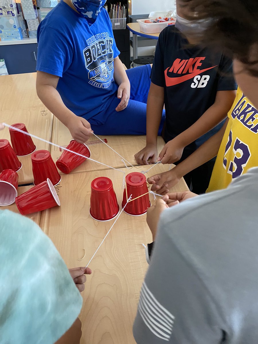 MsKatieFuchs's tweet photo. Teamwork makes the dream work! Team building activities help us practice communication and collaboration skills 🤔🤝 https://t.co/5ONGOZTGSd