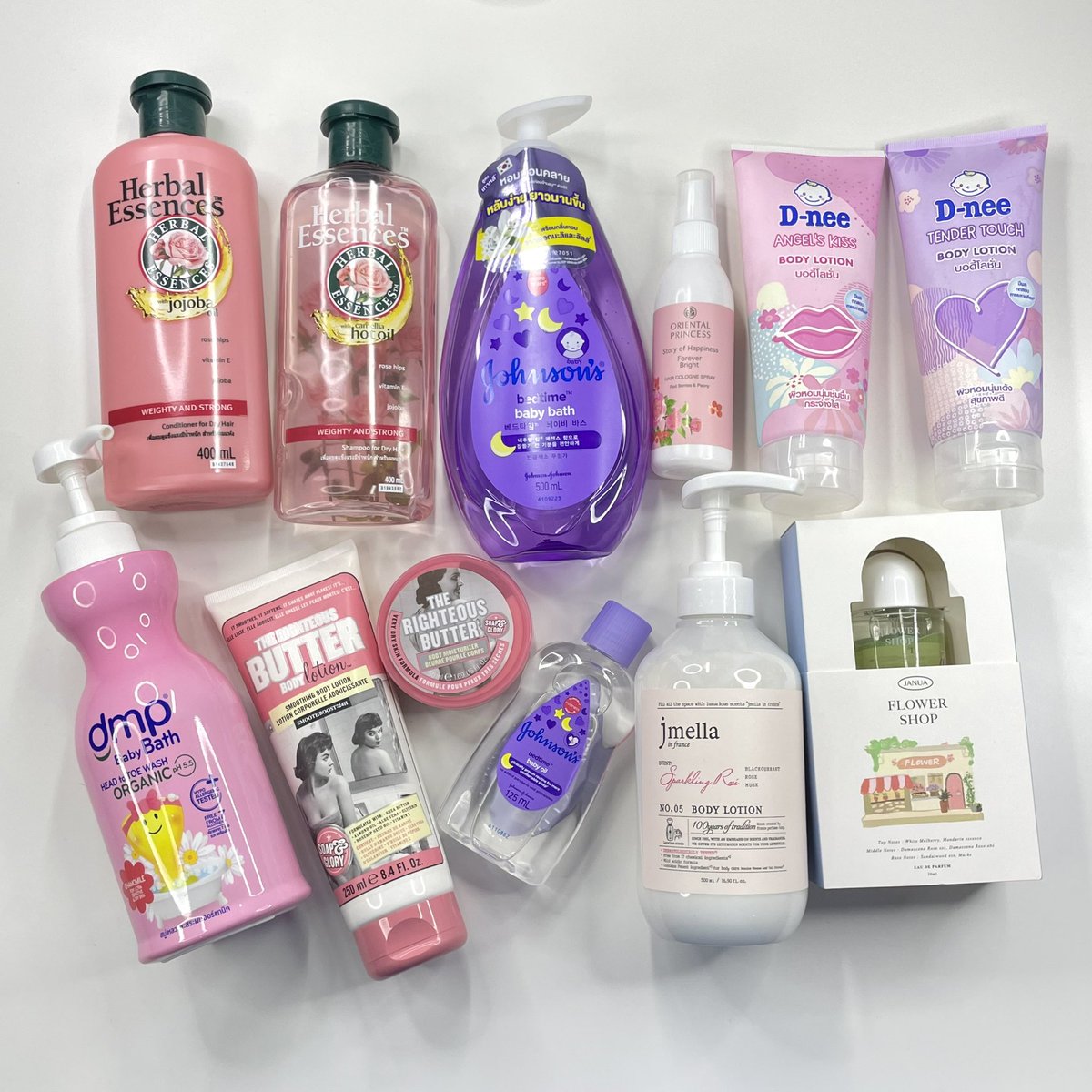 ꔛ เธรดรวมไอเท็มตัวหอมละมุน ตัวนิ่มน่ากอดขึ้น 𝟭𝟬𝟬𝟬% ฉบับงบนักเรียน นักศึกษา🧴💗✨