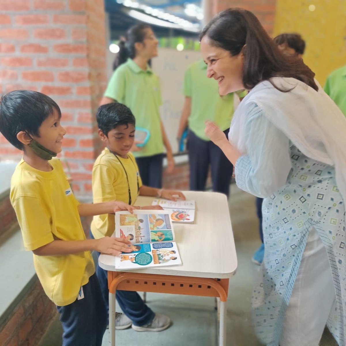 kiranbirsethi's tweet photo. Scrutiny of The Passion Project of Grade 1!! ♥️♥️♥️

What a range of interests - dance, art, reading, gymnastics, experiments….say!! 

Wish I had known what I was interested in when I was 6 years old. 
#nevertooold to learn! https://t.co/u70yEoncaF
