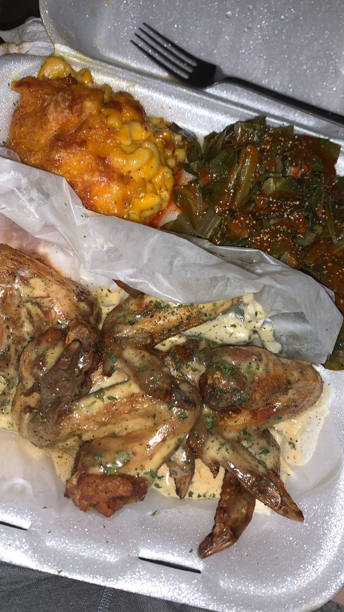 mm_jiselle's tweet photo. Celebrity wings >>>> 🥹 https://t.co/3bVDnL1j0t