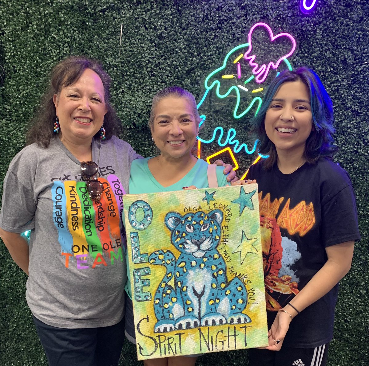 Fun OLE Spirit Night at Howdy Ice Cream! I had the strawberry sorbet and it was DELICIOUS!  I enjoyed visiting with the kids and taking recommendations on which flavor to order! Thank you to all who came out to support our school!  #HOWDYHOMEMADEKATY