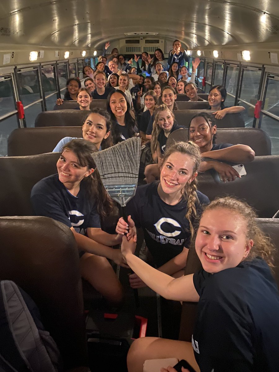 🧹🧹 FIRST PROGRAM SWEEP OF THE SEASON !! Way to work, Rangers and get it done in straight sets!!! 💙🏐 #ClementsVolleyball #LetsRide #CleanSweep