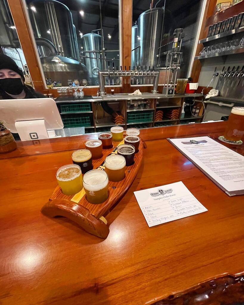 Although we often visit the breweries we already know when in any given town, it’s always fun to find a gem of a brewery we’d never heard of.  @redwoodcurtainbrewing is a perfect example.  Take a flight of Ten awesome beers and add some amazing grub from @southgkitchen and w…
