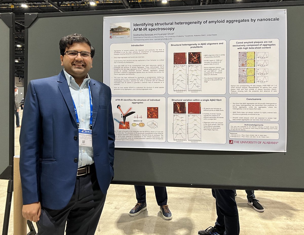 IRISLabUA's tweet photo. Sid also represented #IRISLab in Chicago at #ACSFall2022. He presented his work on Identifying Structural Heterogeneity of Amyloid Aggregates by Nanoscale AFM-IR. Keep up the good work! @AmerChemSociety https://t.co/or3k0XIMFM