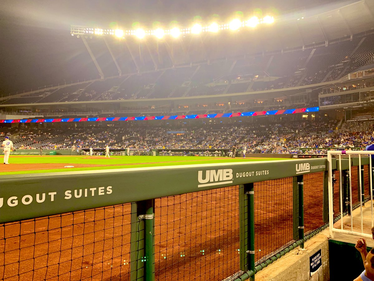 Brazzle_3's tweet photo. Pretty good seats at KC Royals game tonight. https://t.co/vQAXz5qW2Y