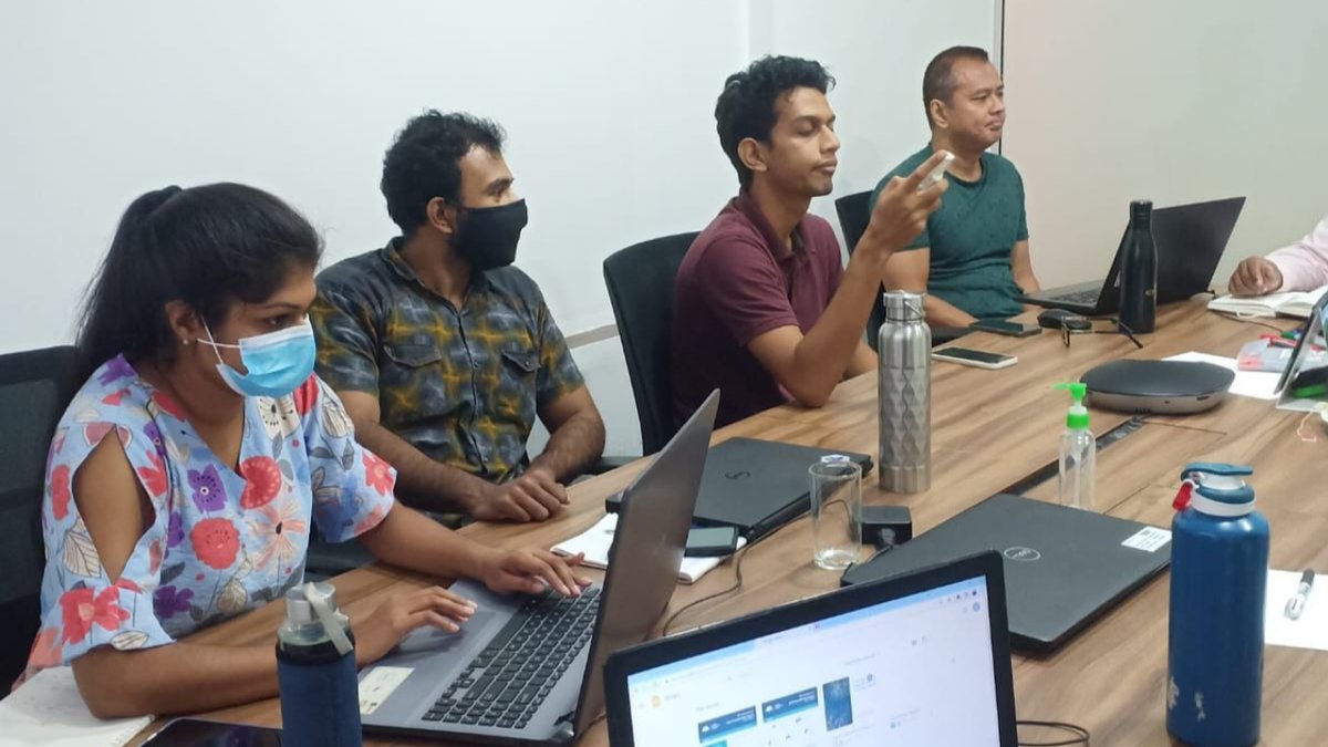 SavePlanetEarth tweet media