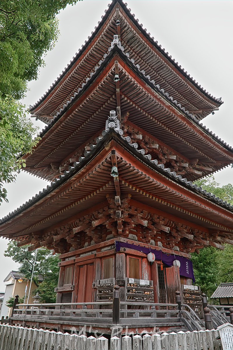 houwakougyou's tweet photo. 📷2022,08,14
ー三重塔／#風景 ー
ー Three-storied Pagoda / #Landscape ー
#あま市 #甚目寺 #観光
#TownView #Temple #Pagoda #Building #Precincts #History #Sightseeing
#LandscapePhotography #landscapecaptures
#light_nikon #Nikon #D780 #SIGMA
#Rawtherapee #GIMP #Nikcollection #Jtrim https://t.co/g7tkaYVdR6