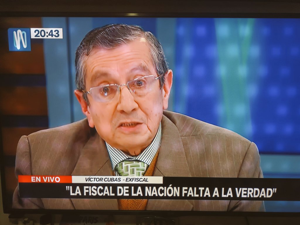 ChacoteroPeru's tweet photo. 🚨Ex fiscal supremo Víctor Cubas que estuvo a cargo del caso La Cantuta acusa a la Fiscal de la Nación Patricia Benavides de presionar a fiscales y removerlos sin justificación y lo más grave cambiar a la fiscal que investiga a su hermana jueza. https://t.co/39L4C0Kdbi