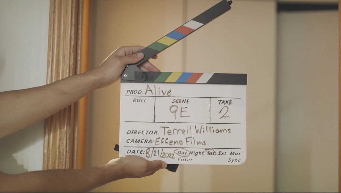 EffenoFilms's tweet photo. Alive, Day 2 of 4
Scene 9E / Take 2!
.
.
#Effenofilms #Shortfilms #filmmaking #director #Editor #writer #bts #ursaminipro #slate #ac #blackmagic #moviemaking #indiefilms https://t.co/kM3SHI6kg7