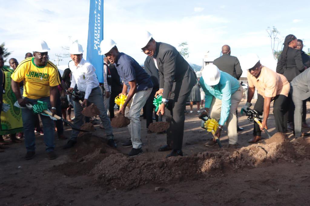 NigelClarkeJa's tweet photo. Today we broke ground on the Maverley Park, transforming and restoring what has been a dust bowl for many decades into a recreational park and green area for the residents of Maverley and surrounding communities. #NWStAndrew #KSAMC #MLGRD https://t.co/bVCsSsHrkR