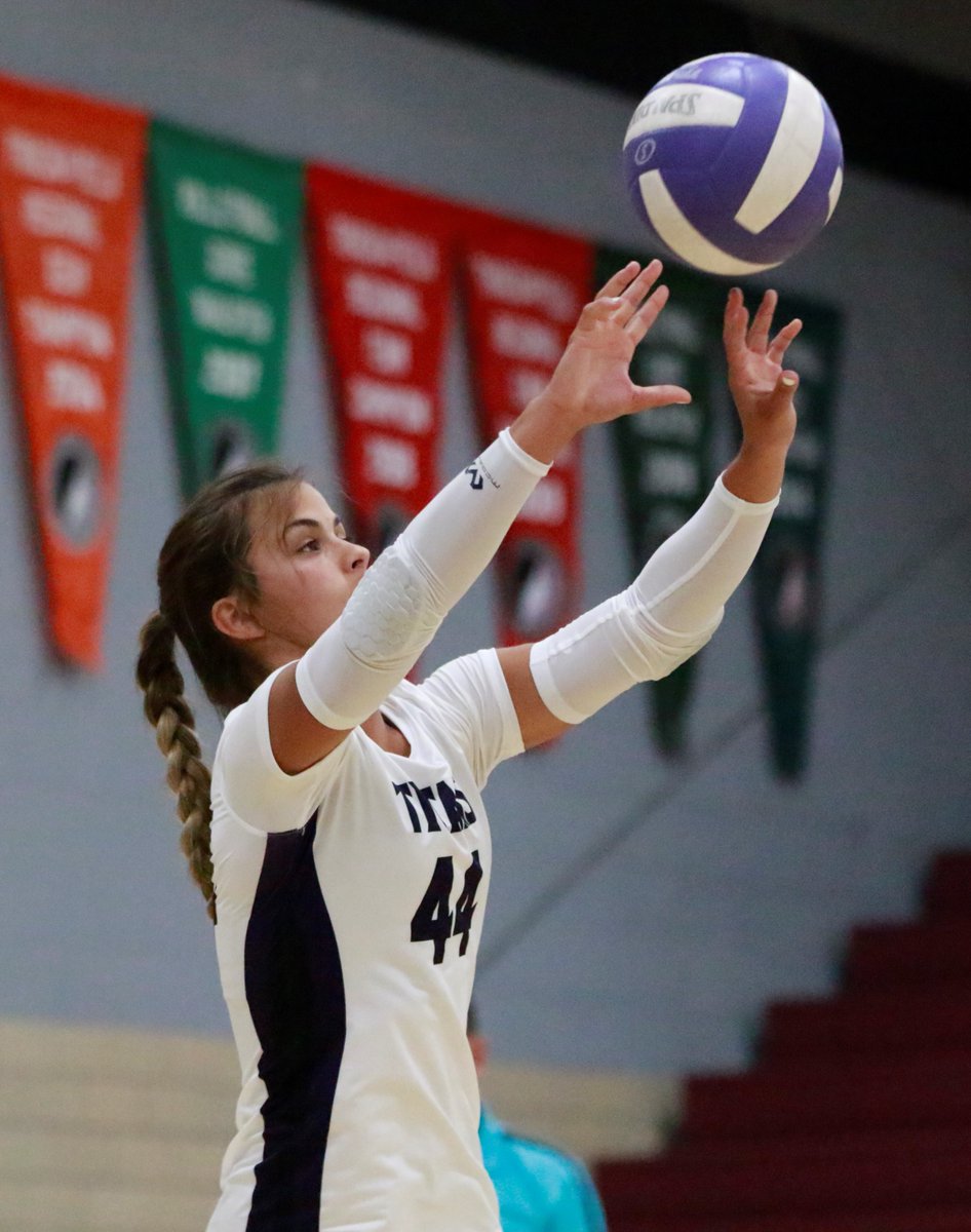 In their season debut, the <a href="/scc_titans/">SCC Titans</a> volleyball team couldn't quite shake Ridge View, falling in a 3-0 decision (25-18, 25-23, 25-18) on Tuesday at the SCC High School Gym in Lake City.

The Titans (0-1) will look to rebound this weekend at the Humboldt Tournament. #iahsvb