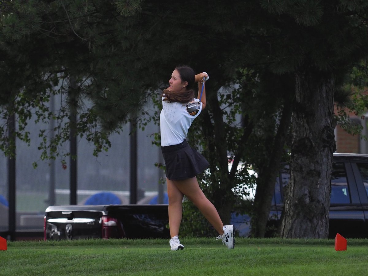 rlagmanPMP's tweet photo. @NeuquaGolf off to a 3-0 conference start. #MyLittleLefty finished with a career best +2 at White Eagle and medalist for the day. Getting a chance to watch it and her post match interview was priceless! #JuniorGolf #TeamTPS https://t.co/rhFGvKsz0c