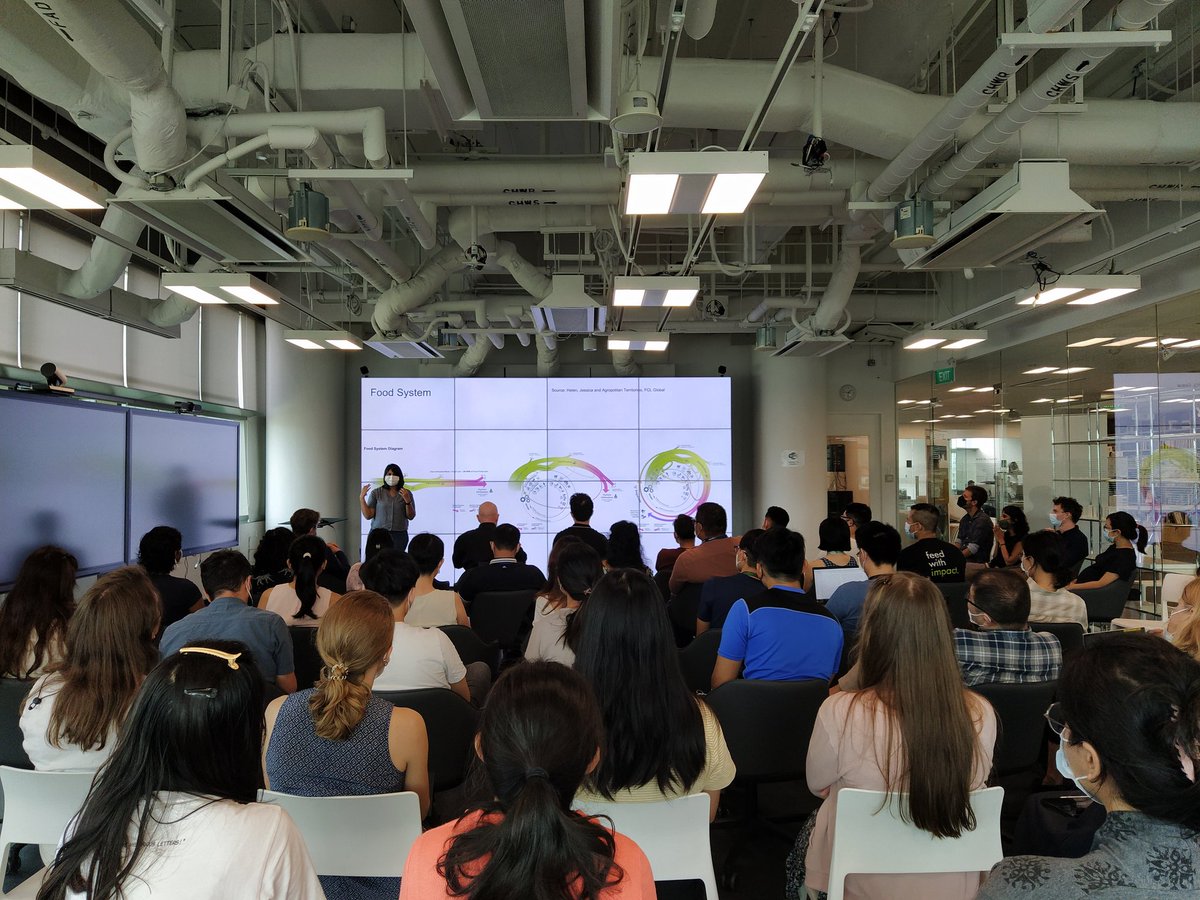 SEC_ETH's tweet photo. SEC's #blacksoldierfly project takes flight! A healthy crowd as the researchers explain a framework for black soldier flies &amp; urban food &amp; #wastemanagement in Singapore. https://t.co/2HCcsBnaHP