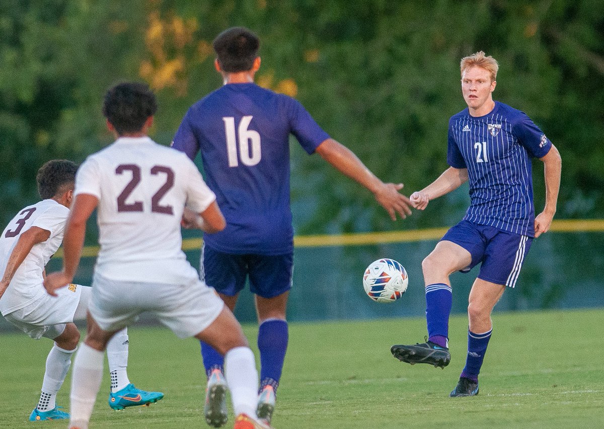 crusoccer's tweet photo. ⚡️⚡️⚡️ https://t.co/7UN8yUMfFk