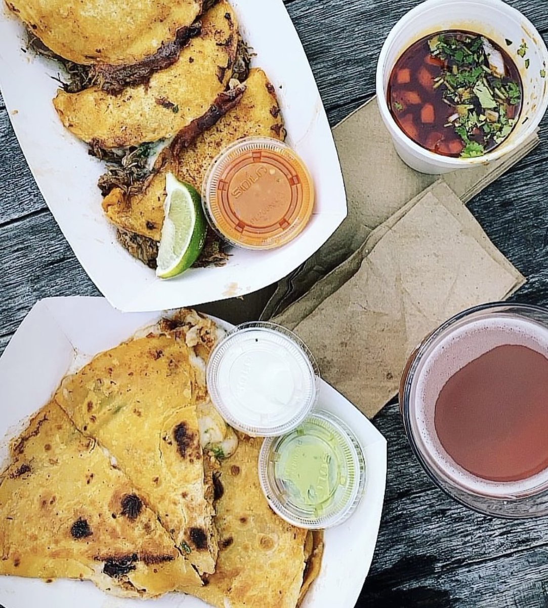 shanefink70's tweet photo. Let’s taco-bout how amazing the Birria tacos are at @tacosparalavida 😉🌮
We are super excited to have these guys be a part of the festival this year!

#tacos #birria #birriatacos #popup #nola #neworleans #pleasefoundation #bigeasy #toptaco #toptaconola #ilovetacos #tacos https://t.co/WJ9EGpp5ZZ