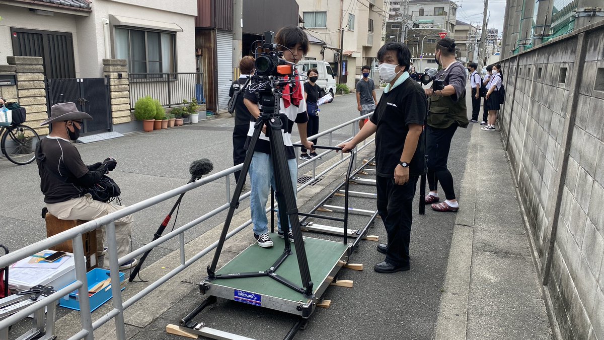 TakedaNSE's tweet photo. 映画『絆王子と無限の一歩』クランクインしました！！
僕の初の監督作品映画に、すっっごい頼りになる大人たちが集結してくれました！！！
#絆王子 https://t.co/w6SAh50cwH