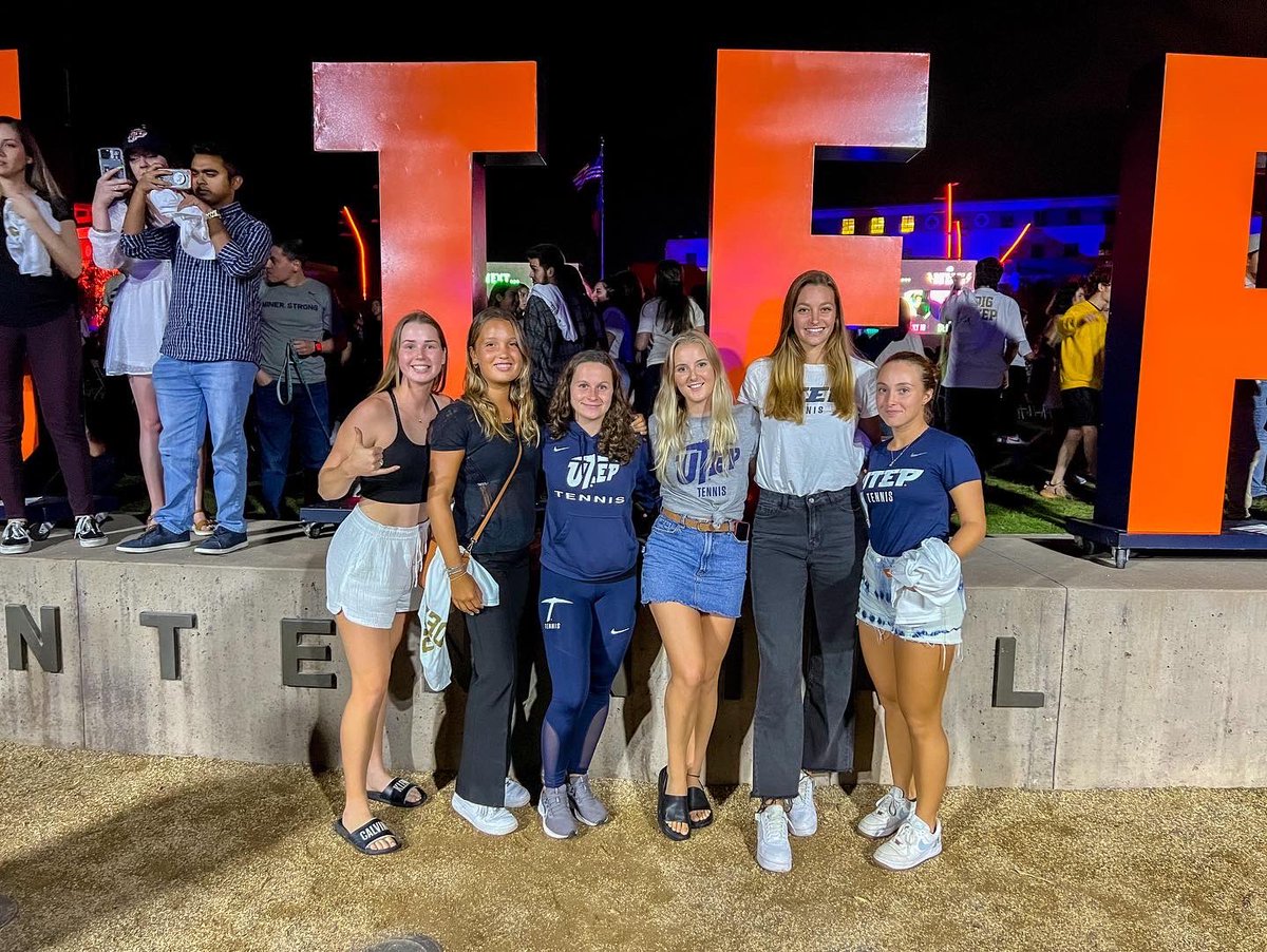 #texaswesterngoldrush was a success! A lot of our miner Student- athletes made it out tonight 🧡⛏ #PICKSUP