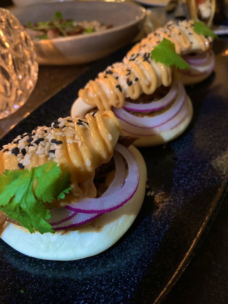 chefbrigetterj's tweet photo. Nothing like Good Food and Greatttt Company 🥰
Tried out a new restaurant on the scene in 🇧🇧 called “The Bearded Rose” to close off my trip…and it was fantastic 🥵🤤
Ordered a bit of everything jus to make sure 👀
#barbados #foodfindsbarbados #askChefB https://t.co/QyYe77iH6h