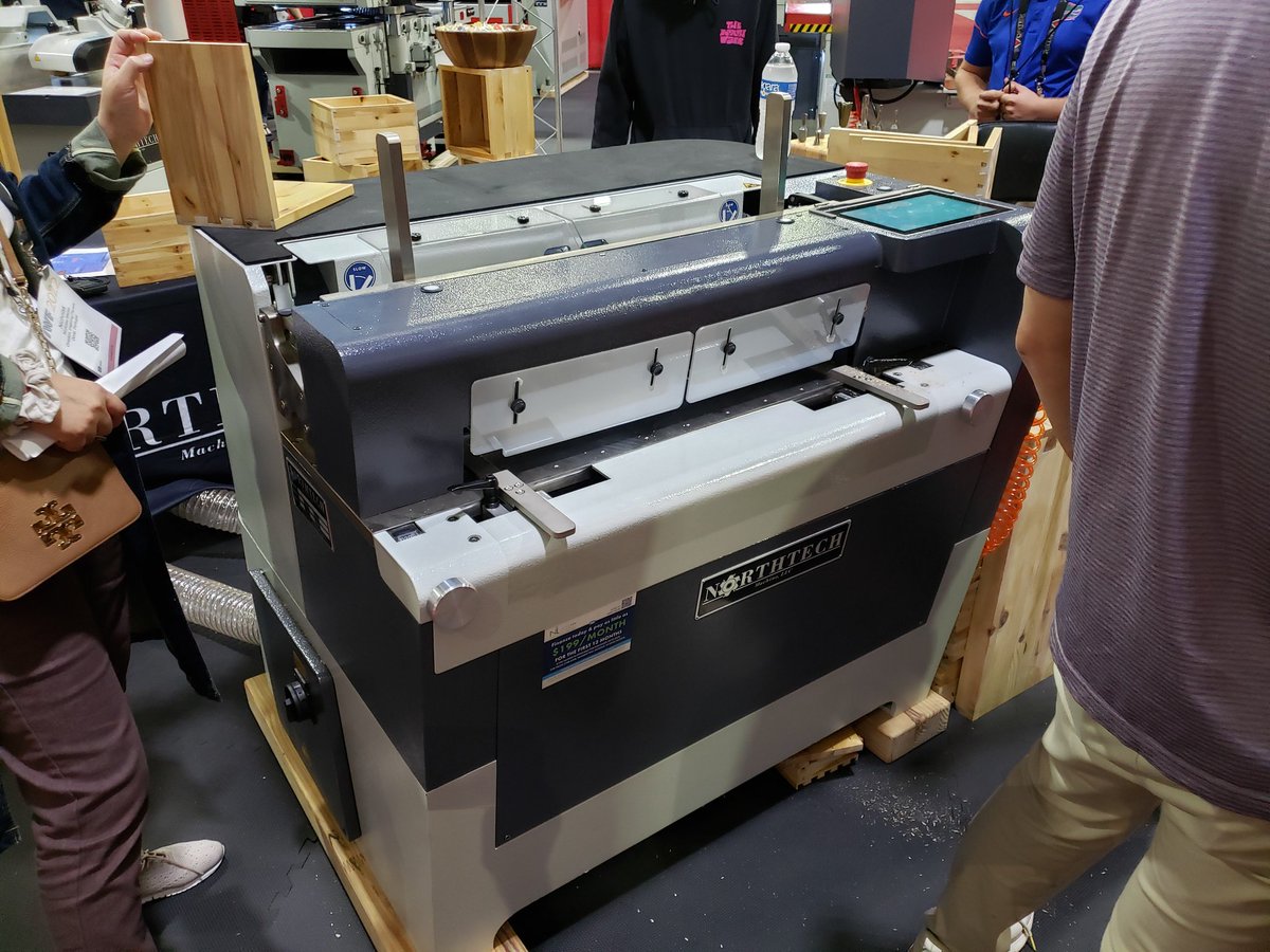 IWFAtlanta's tweet photo. It's really cool and it won an #IWF2022 Challengers Award. #Northtech's iDovetail automatically calculates then cuts perfect matching dovetail joints. https://t.co/CeMdqhyMnx