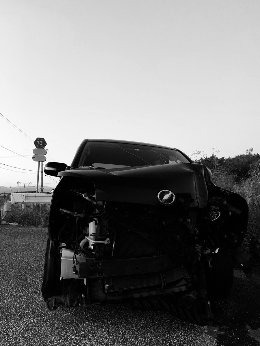 HiroTakeuchi's tweet photo. 主観的小景高知
Damaged car(Accident car)
The scenery of the suburbs of Kochi City in Japan from my point of view and the interesting parts.
#Damagedcar
#Accidentcar
#Monochromephotograph
#Blackandgrayphoto https://t.co/WYQES3ERig