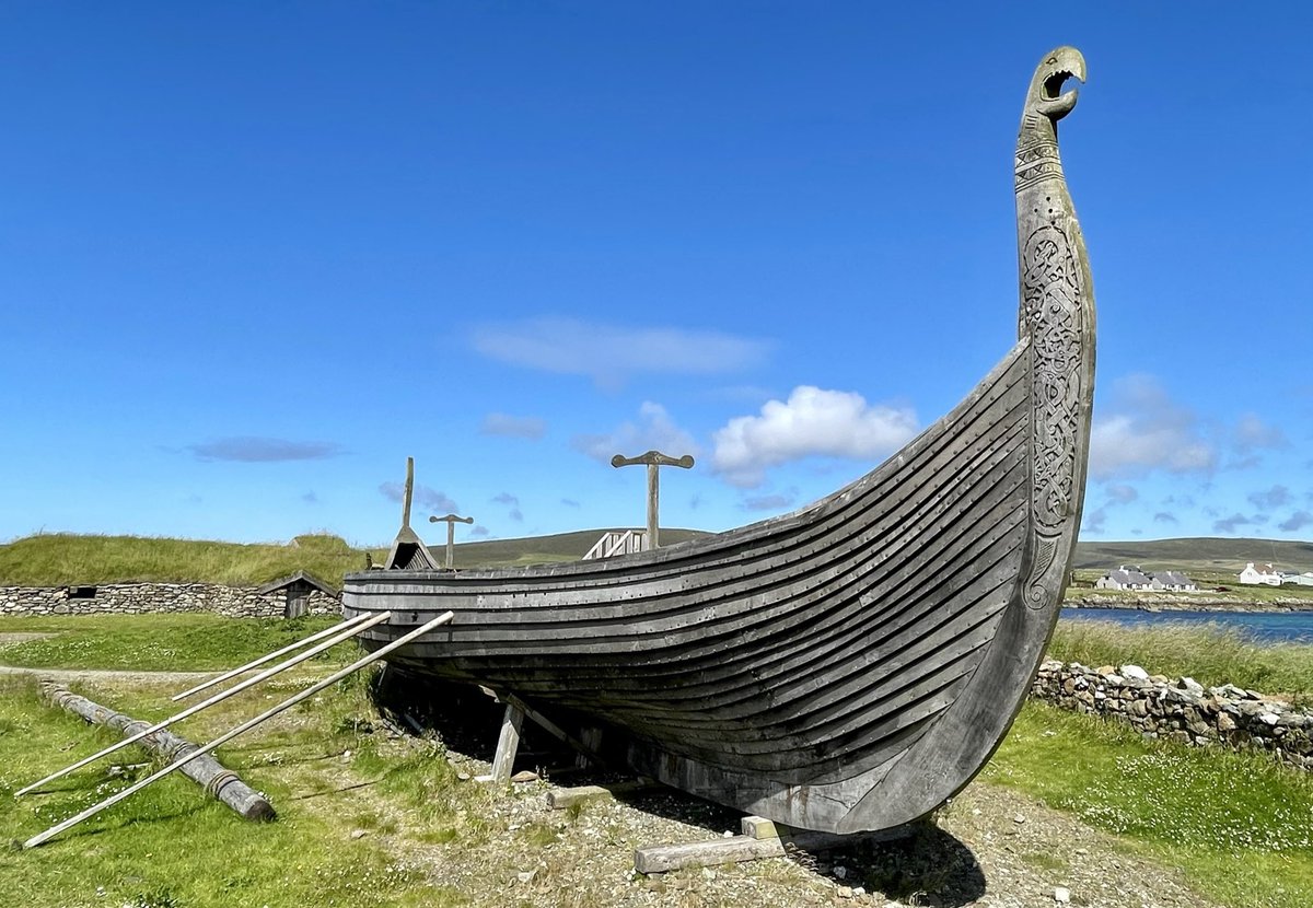 Skidbladner - a replica of the famous 9th century Viking Gokstad ship which was found in a burial mound at Vestfold in Norway in 1880. Skidblander can be found at Haroldswick on Unst in Shetland. #Woodensday