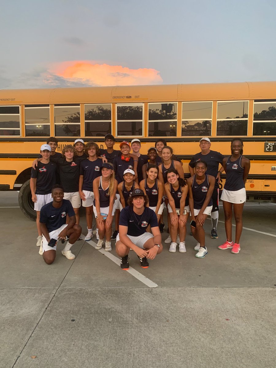 AHSTENNIS16's tweet photo. Strong win against Oak Ridge, a few players picked up their first point at the varsity level, 2-0 at Barbers Hill Friday. https://t.co/ePrQuyLaGV
