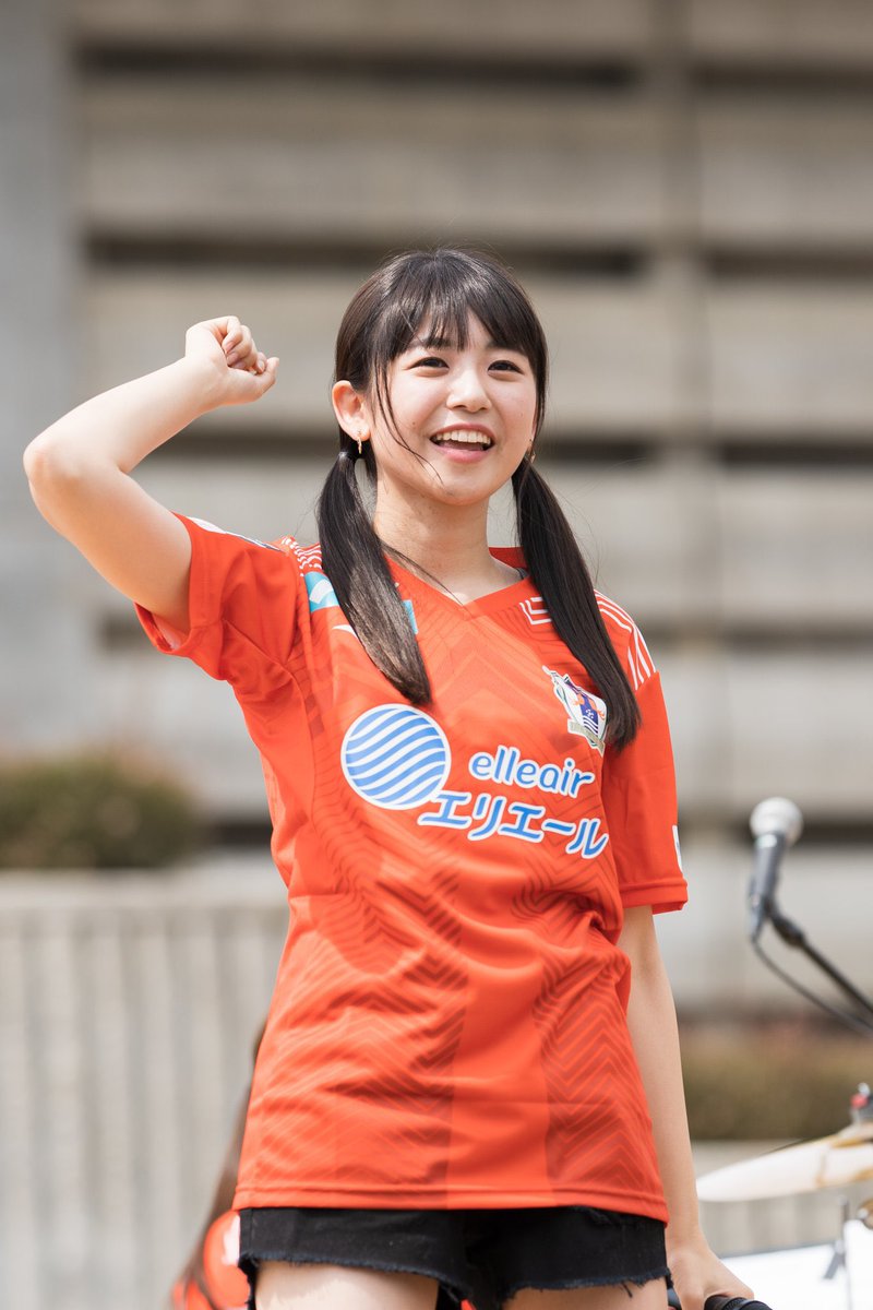 sRUCYC7DAMC1bGT's tweet image. #ひなチャレ  #DAYS55
~推しのライブの好きなところ~

天使の歌姫の推し様⋆⸜♡⸝‍⋆
民謡で培った圧倒的歌唱力♪
cuteな笑顔♪
カッコイイ楽曲♪
ふわふわした伊予弁のMC♪
全てが魅力的なんだよな♪

アコースティックLIVE🎤🎸
どんな感じかなぁ♪
最高になる予感しかしない✌️

#武田雛歩