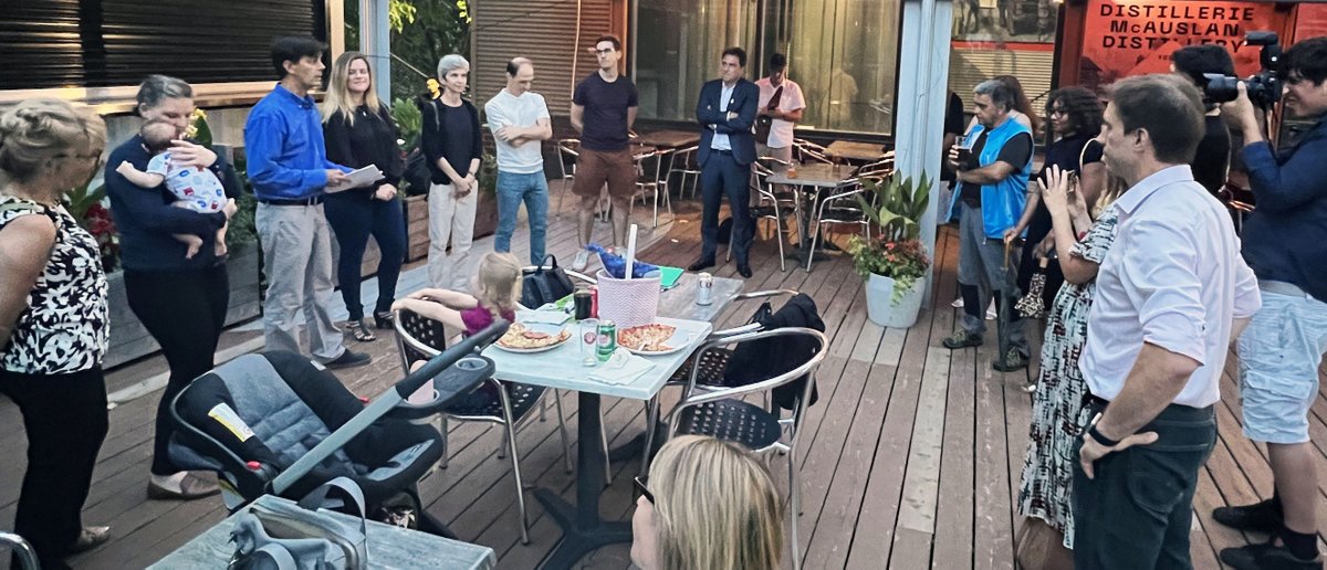 flopigeyre's tweet photo. Lancement de campagne de la liste 
EN MARCHE ! MAJORITÉ PRÉSIDENTIELLE
Liste officielle de la République en Marche !
Élection consulaire de Montréal du 22 octobre 2022
@EnMarcheMtl @Fde_LaREM @TdP_FdE @FFE_Modem https://t.co/akgnqZ3onH