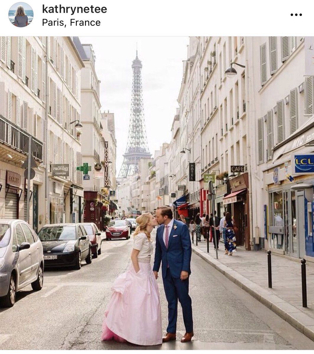 kathrynetee's tweet photo. @BritishVogue I had my dress made with pink seven years ago. Highly recommend. https://t.co/pFVbfk4qw2