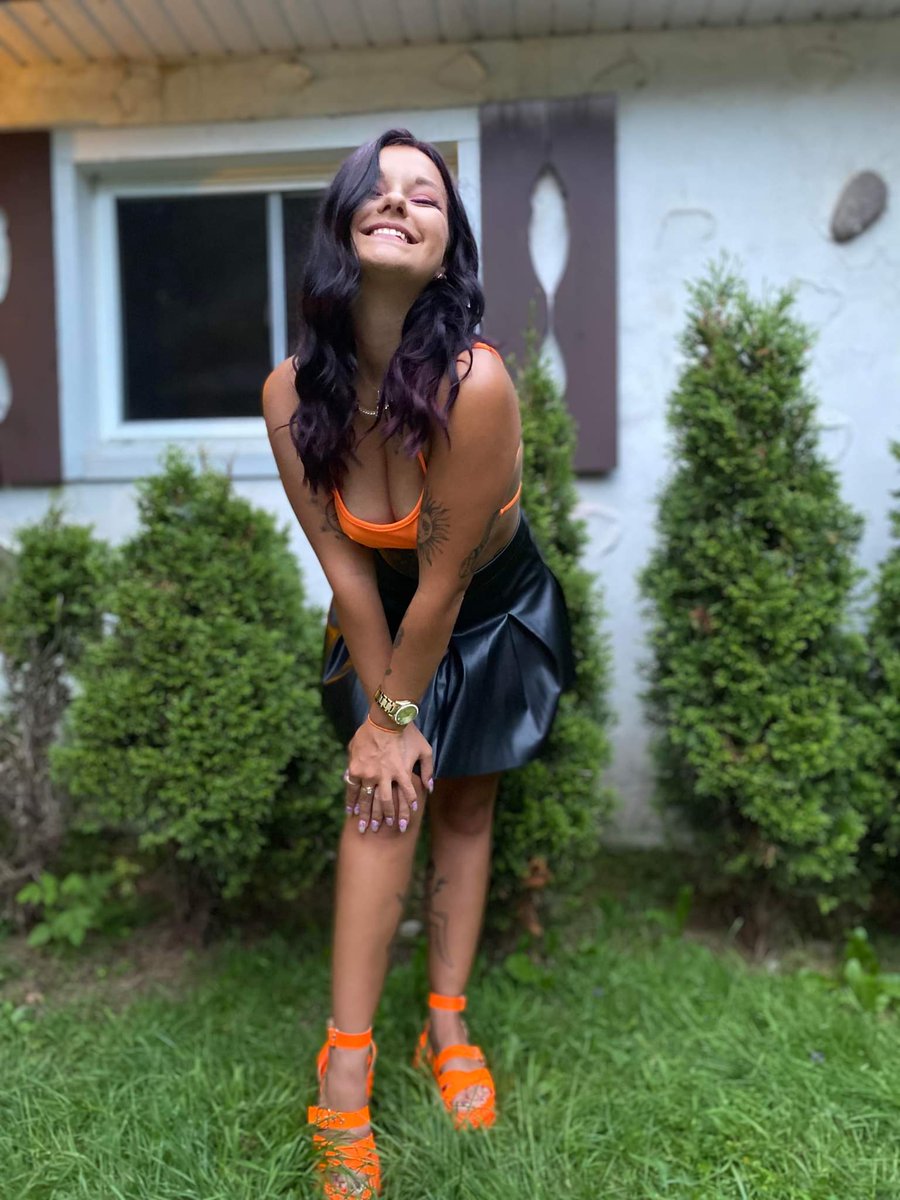 GuilbeaultJess1's tweet photo. Love color😇 https://t.co/NBGaIXTLN2