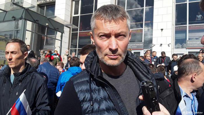 ioannZH's tweet image. Задержан последний всероссийски известный и остававшийся в России политик, который против войны и Путина. Евгений Ройзман