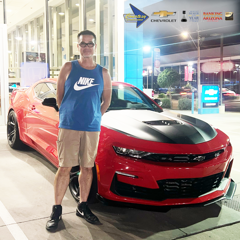 CourtesyChevCom's tweet photo. Congratulations Stan on this totally awesome 2020 #ChevroletCamaro, assisted by the always helpful Nick Moore. Interested in a quality #CourtesyChevrolet vehicle, call Nick at 602-635-2559. #TheCourtesyWay #FindNewRoads #Camaro #Chevrolet #Chevy #CourtesyChev #NickMoore4aChevy https://t.co/UD2rzkYYqU