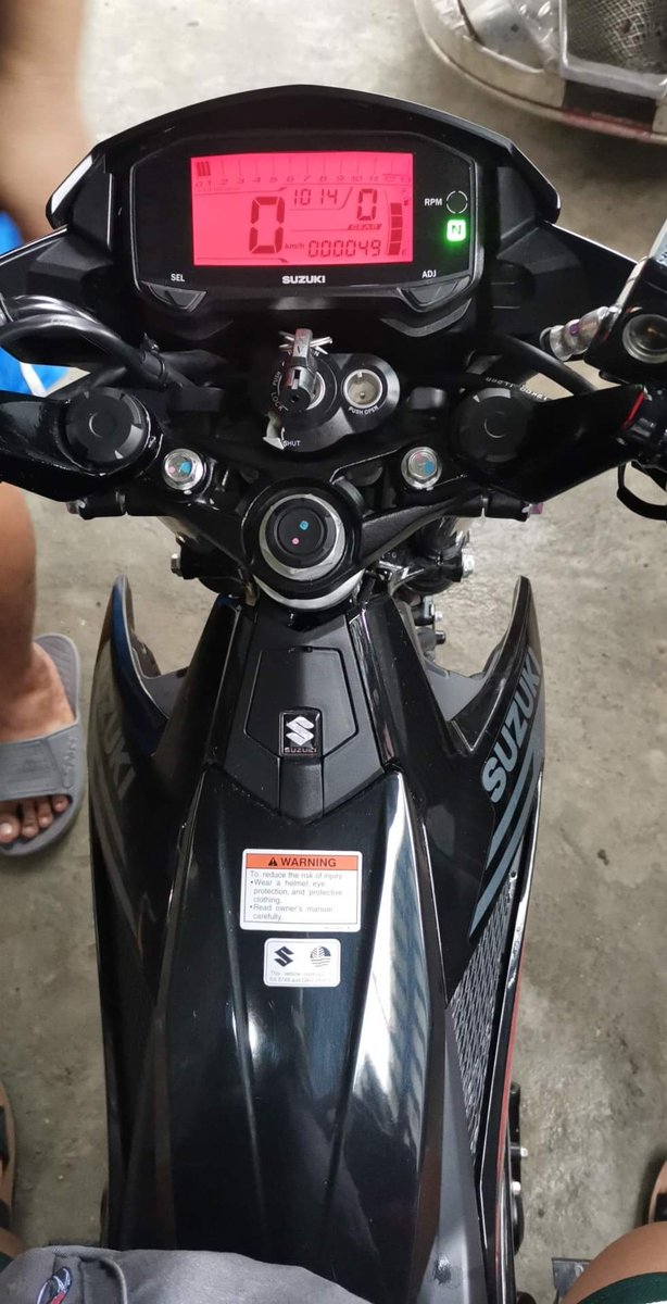 Dawwen5's tweet photo. Hindi ko natupad pero congrats sayo Kuya!  HAHAHAHA labyuuuu
Pahiram nalang ako😅 https://t.co/4bkLr6CsvW