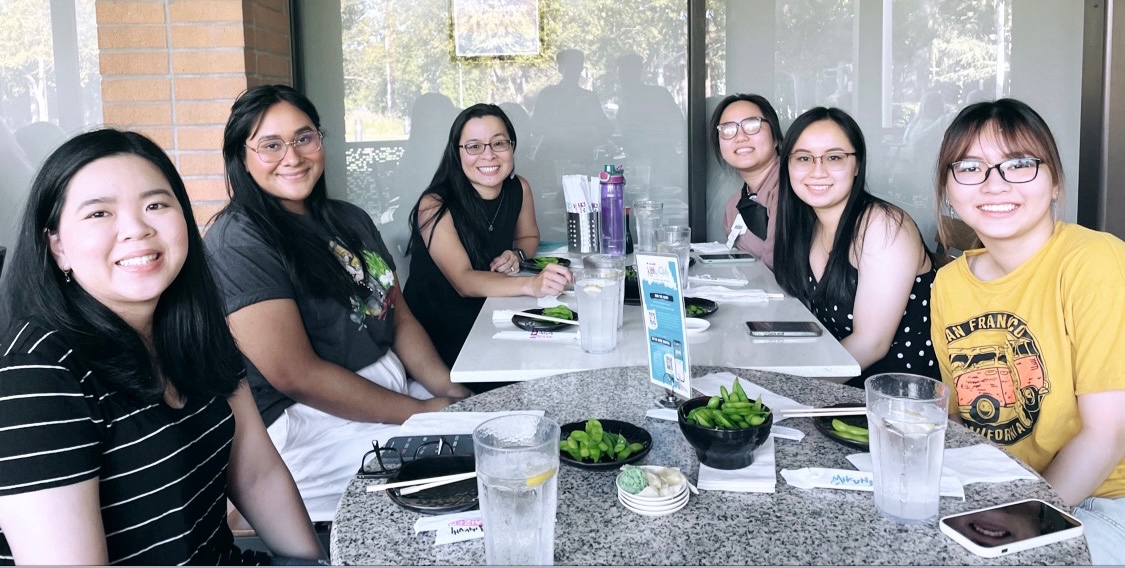 MeyerOanh's tweet photo. #DandDLab having a farewell lunch for @AltoRaquel who has been amazing to work with! DC is lucky to have you ❤️ https://t.co/1IHZM6vcgu